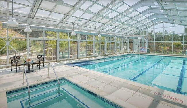 Building Photo - Rare opportunity to rent in the Eskaton Village in Placerville!