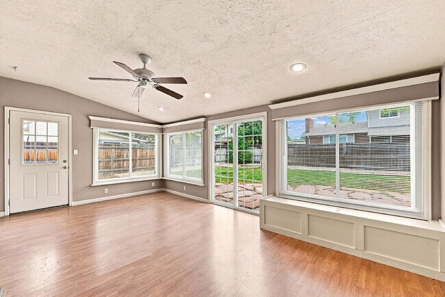 Building Photo - $3,195.95 - 4 Bed, 3 Bath Home in Thornton with Sun Room, Finished Basement & Fenced Backyard