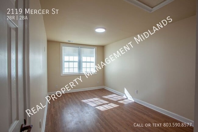 Building Photo - 2119 Mercer St
