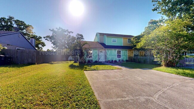 Building Photo - 450 Aquatic Dr