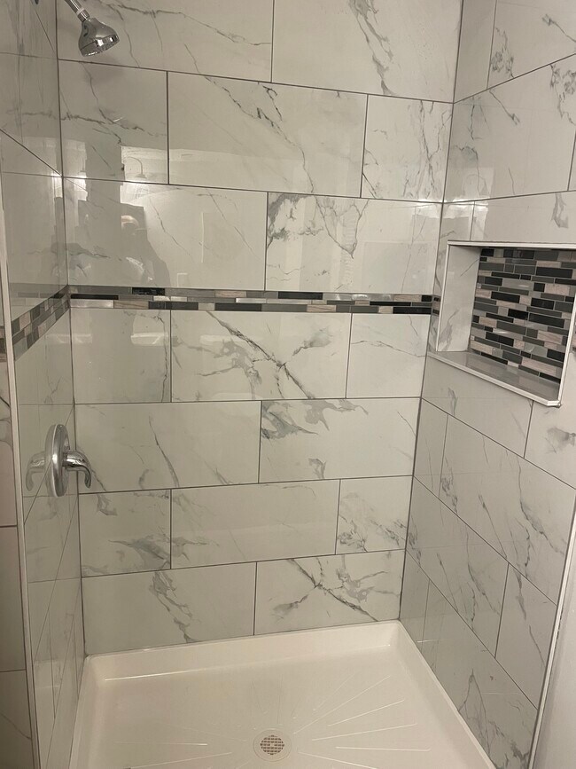 Building Photo - 91 Brown St