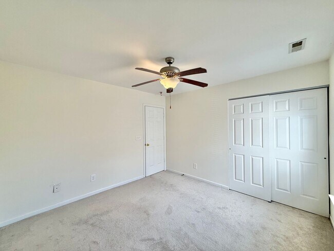 Building Photo - Charming 3BD, 2.5BA Raleigh Home Near Interstates, Shopping, Dining, and Downtown Raleigh