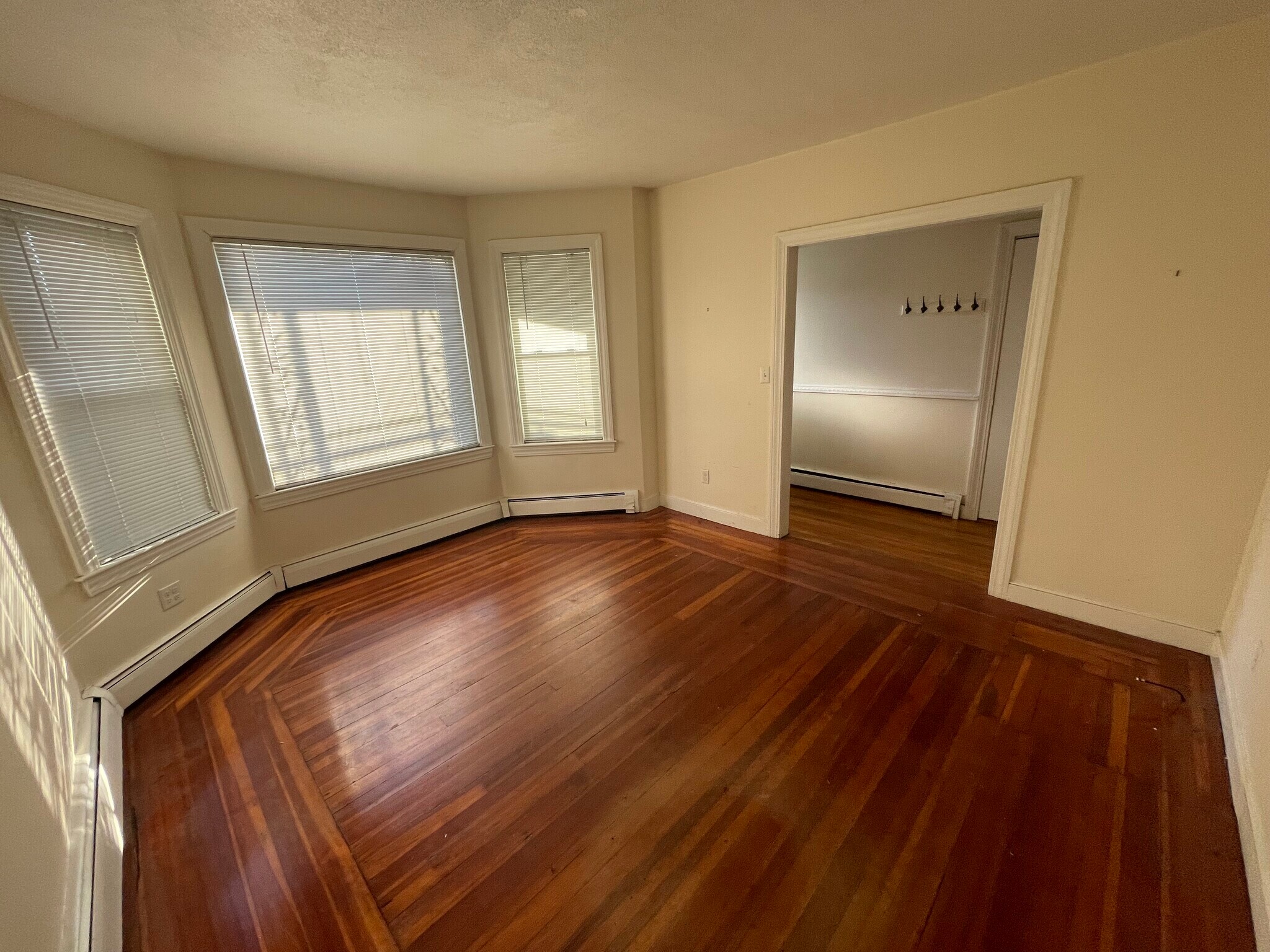 Building Photo - 13 Edmunds St