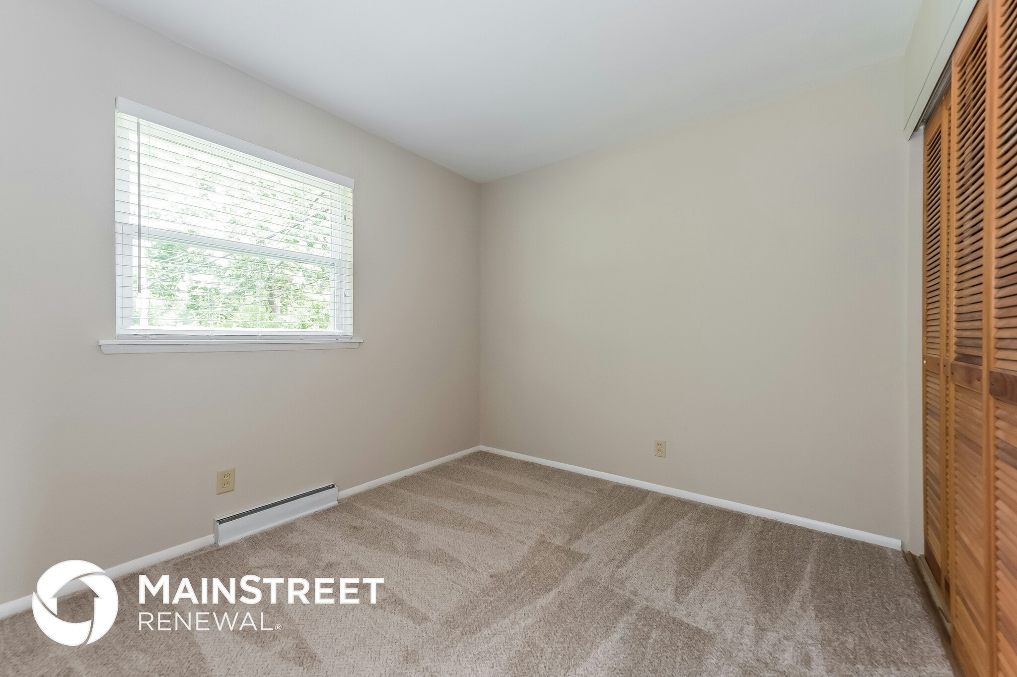 Building Photo - 301 Imperial Dr