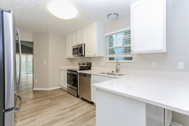 Building Photo - 2167 Ripple Rd