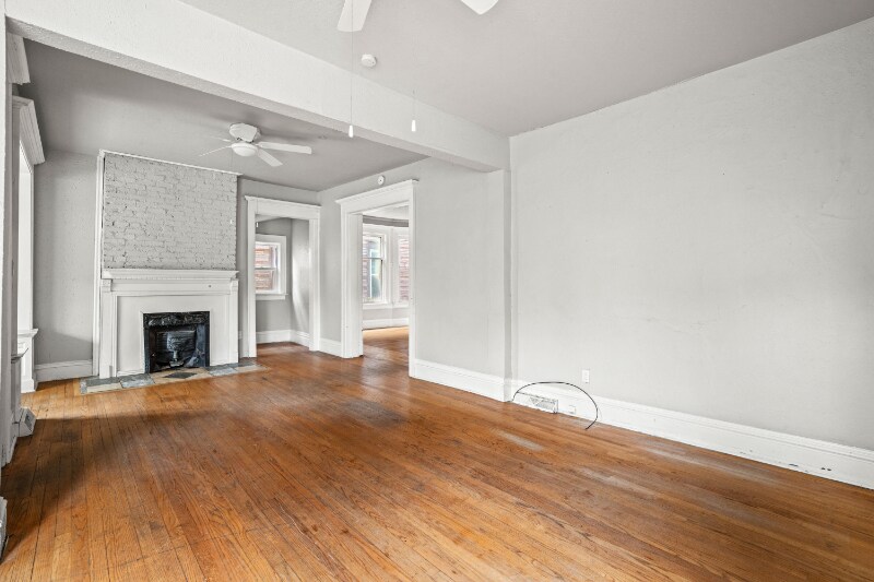 Building Photo - 525 N 34th St