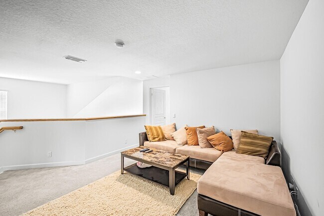 Building Photo - 10451 SW Academic Way