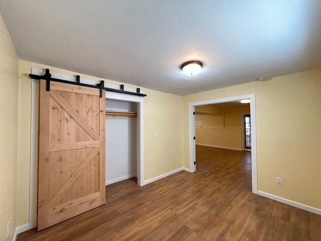 Building Photo - Downtown Benicia Remodeled Saltbox