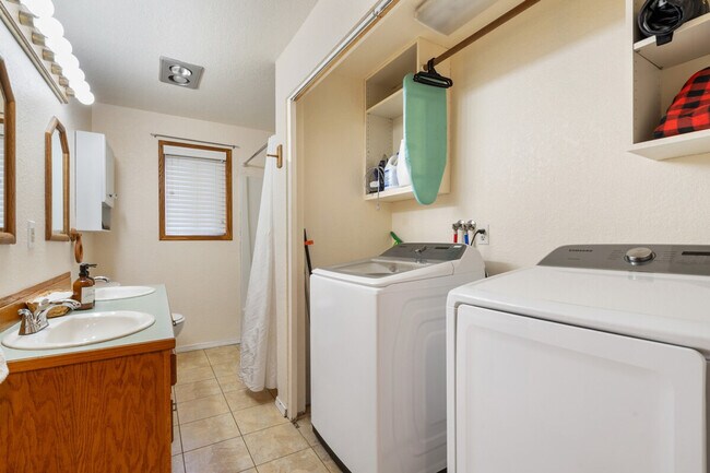 Building Photo - 18301 115th St NE