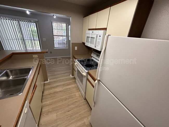 Building Photo - 5443 W 76th Ave