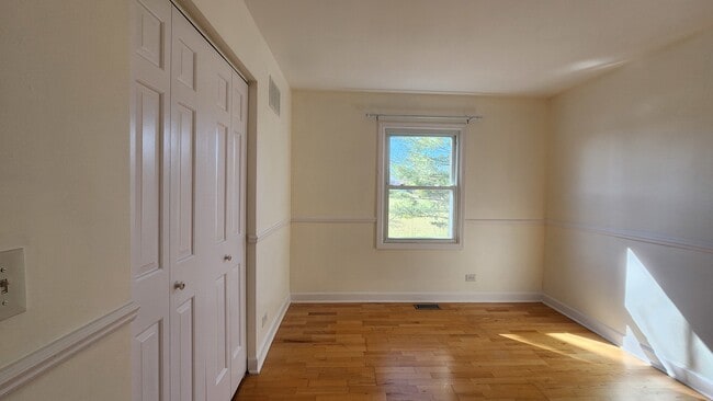 Building Photo - 5 Castlegate Ct