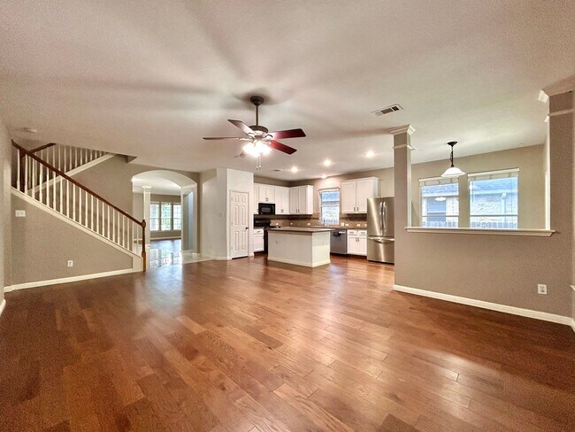 Building Photo - 13012 Kenswick Dr