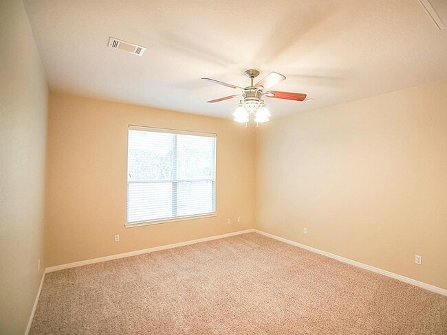 Building Photo - 21645 Forest Colony Dr
