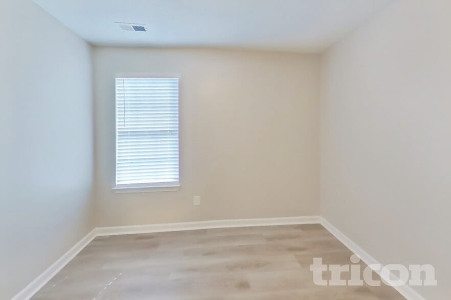 Building Photo - 7819 Bar Harbor Dr