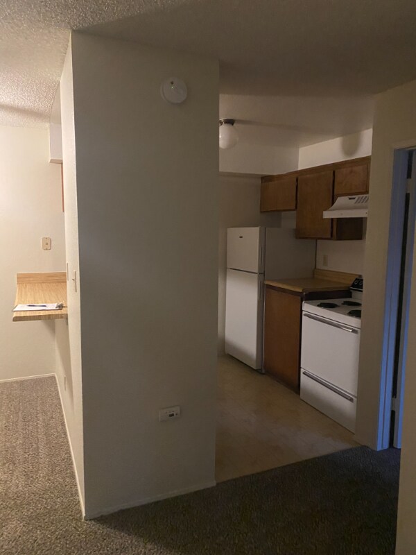 2401 Christmas Tree Ln 2401 Christmas Tree Ln Bakersfield CA 93306