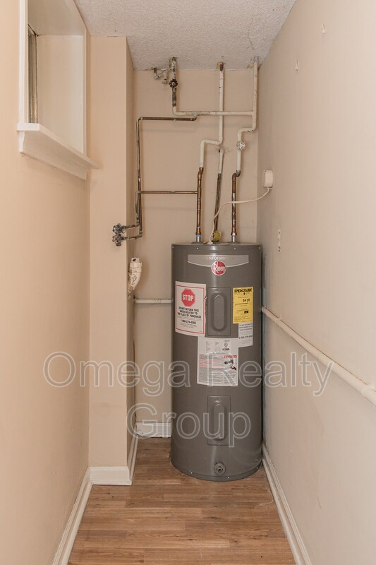 Building Photo - 3312 Warringwood Dr