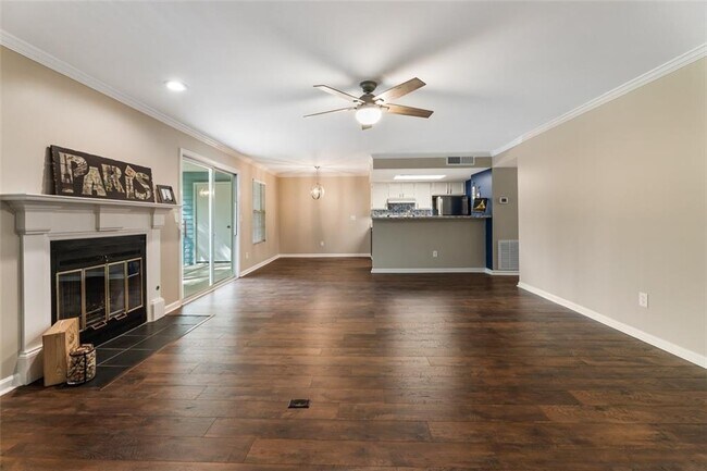 Building Photo - 4016 Whitehall Way
