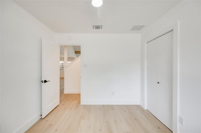 Building Photo - 4507 Yellow Rose Trail
