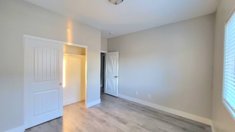 Building Photo - 1400 Star Rd