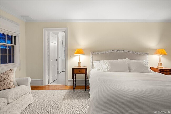 Building Photo - 448 Long Ridge Rd