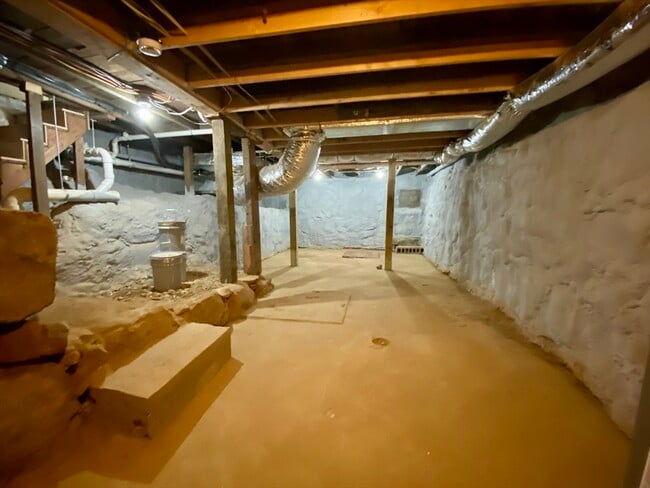 Building Photo - 3 Claflin St