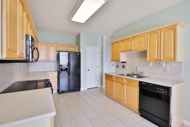 Building Photo - 2 bedroom in Jacksonville FL 32202