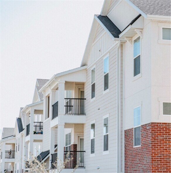 Building Photo - 4308 W 1850 N