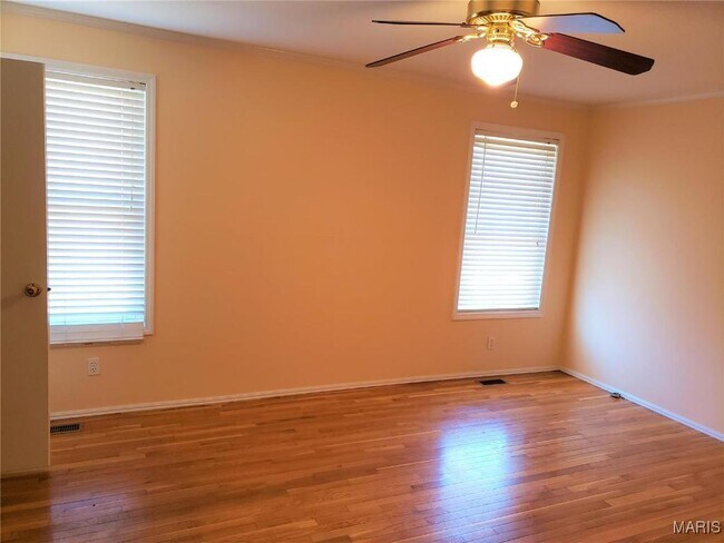 Building Photo - 803 Clayworth Dr