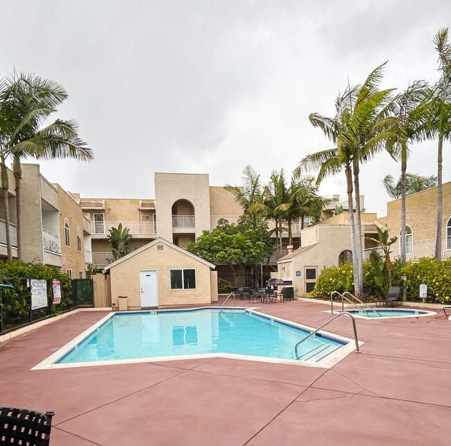 Building Photo - 5252 Orange Ave