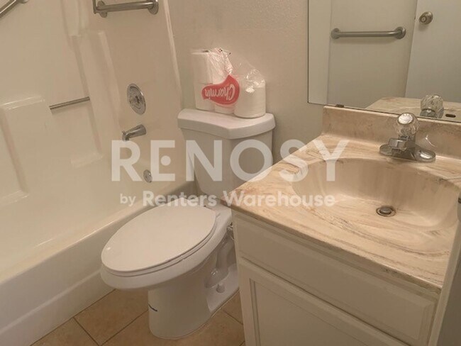 Building Photo - 9064 N 68th Ln