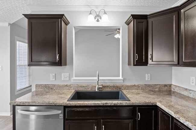 Building Photo - 1351 Francesca Drive