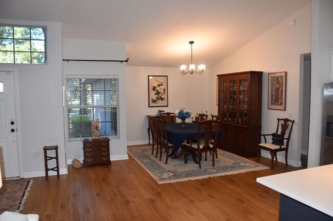 Building Photo - 3/2 Home in The Reserve