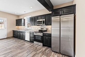 Building Photo - 6 Latchkey Ln