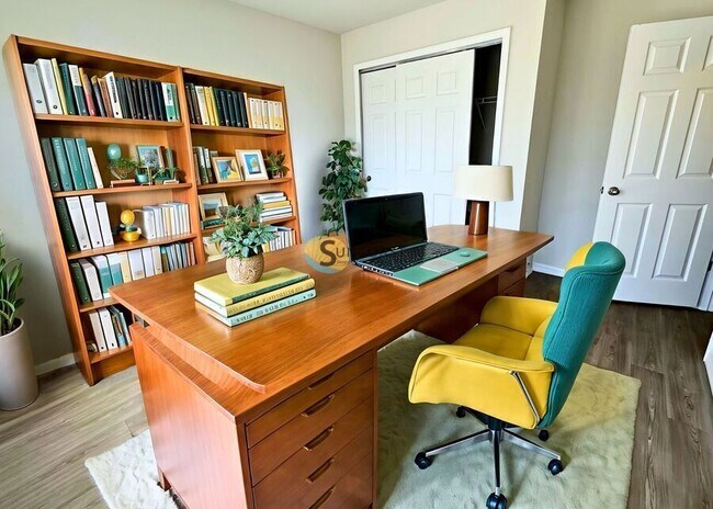 Building Photo - 6541 Sweetbay Ln