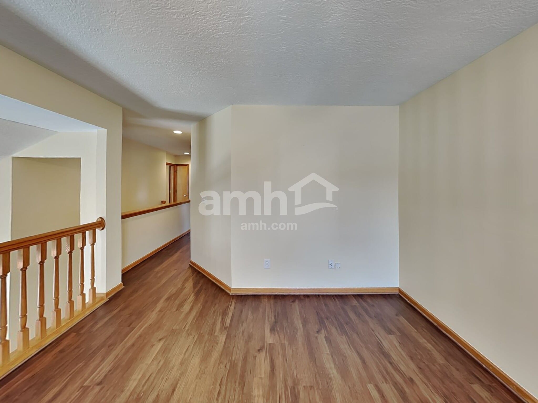 Building Photo - 242 Iris Trail Dr