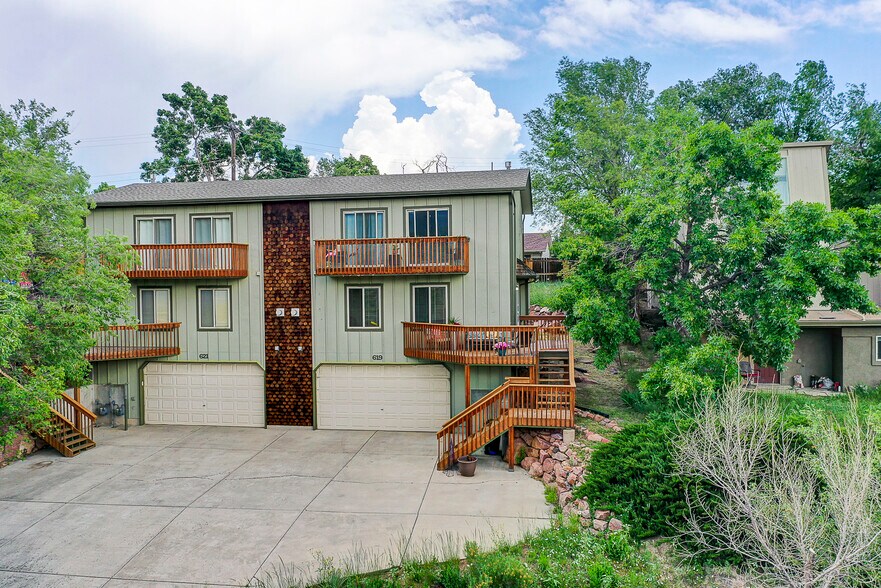 Building Photo - 619 Manitou Blvd