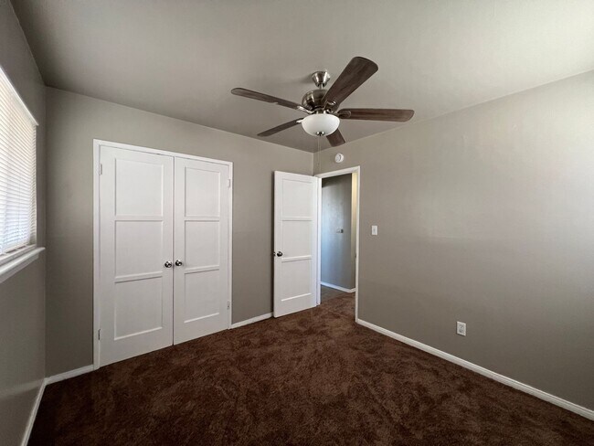 Building Photo - Beautifully Remodeled Home