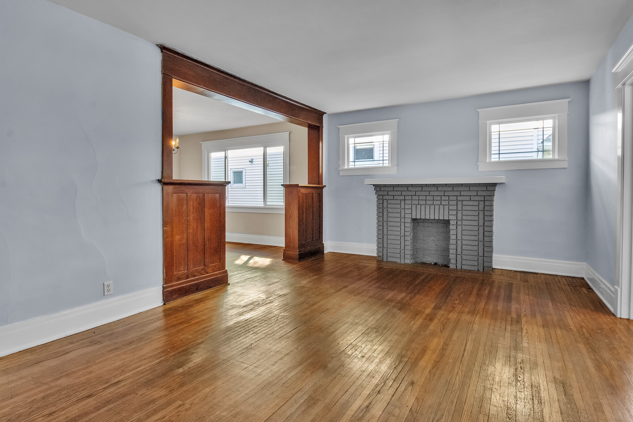 living room - 175 Tacoma Ave