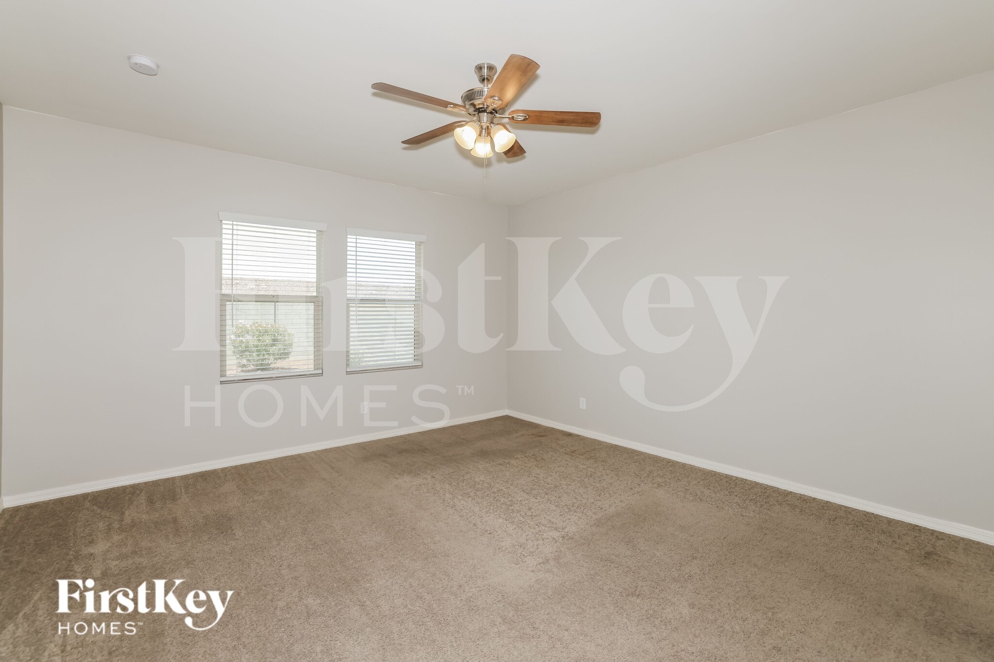 Building Photo - 20016 W Woodlands Ave