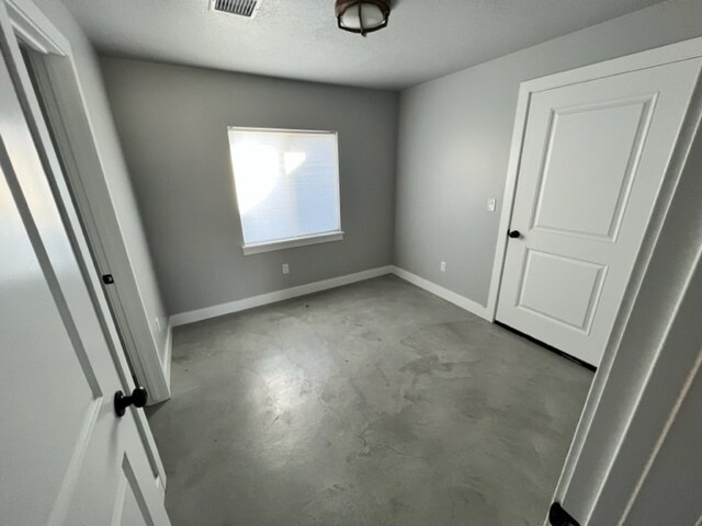Building Photo - 583 N 400 E