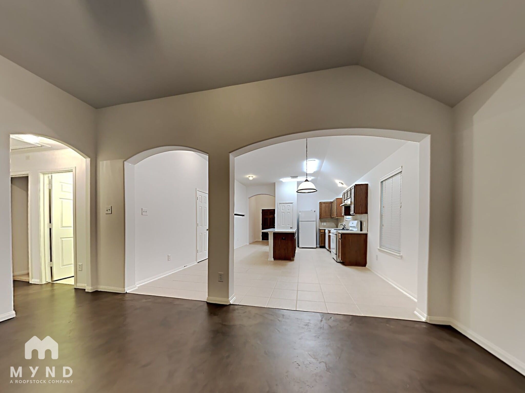 Building Photo - 14 E Sage Creek Pl