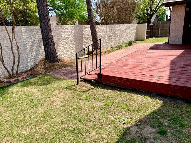 Building Photo - 3800 Havenbrook Cir