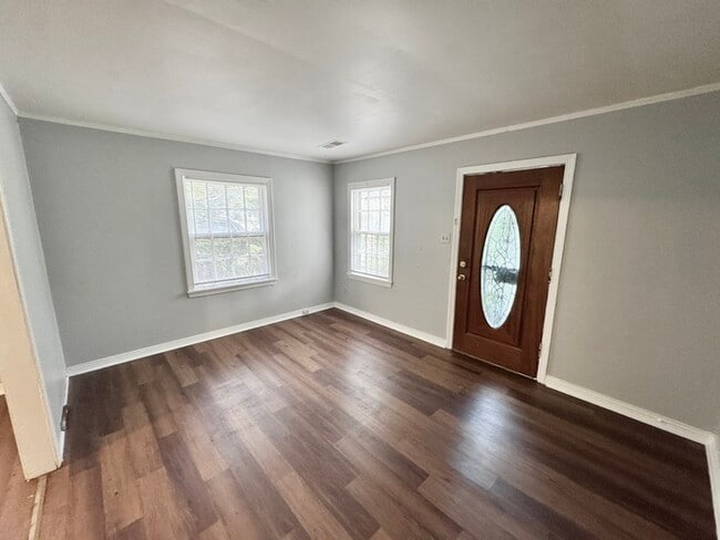 Building Photo - 3350 Hardin Ave