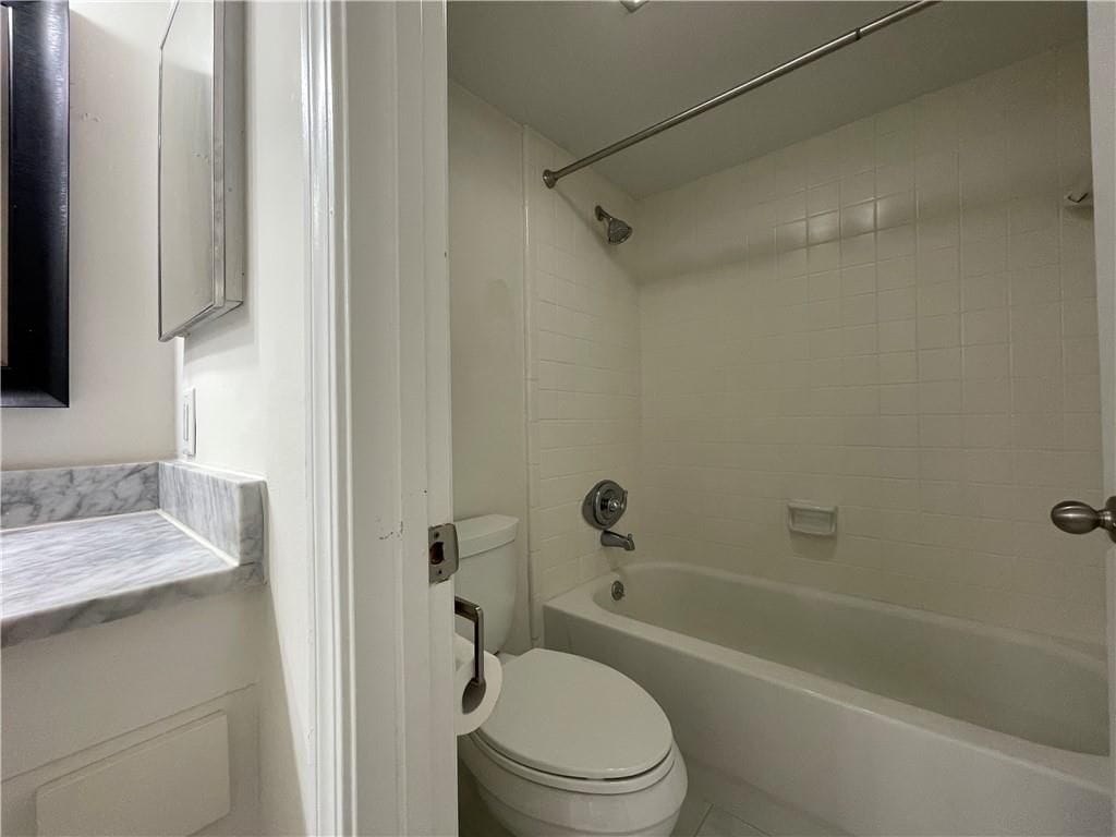 Building Photo - 138 Woodmere Square NW