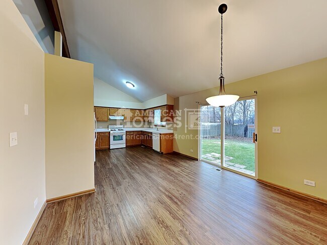 Building Photo - 14928 S Bunratty Drive