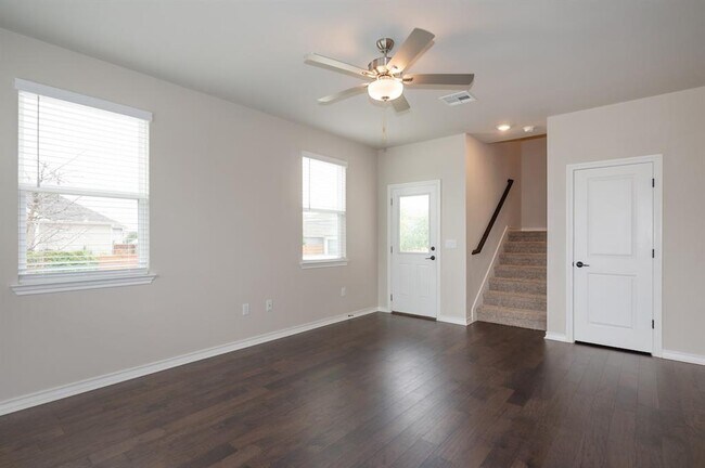 Building Photo - 4801 Star Jasmine Dr