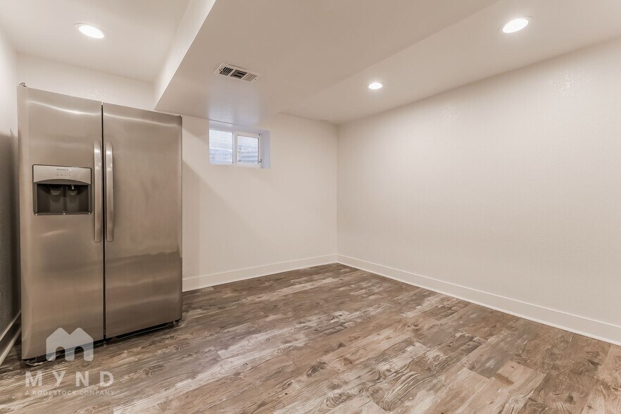 Building Photo - 821 S Patton Ct