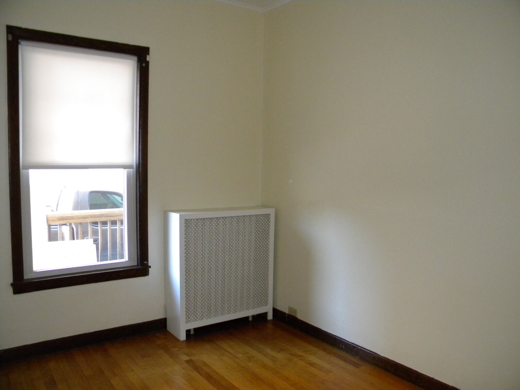 Building Photo - 39 Cook St