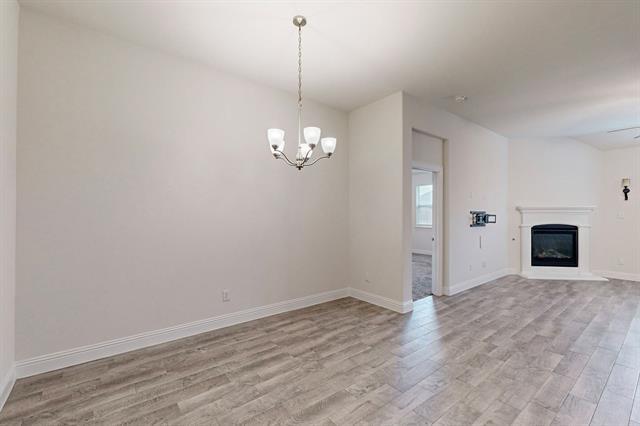 Building Photo - 10925 Klondike Ln