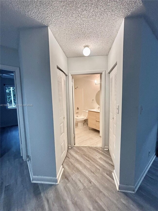 Building Photo - 9081 SW 138th Pl